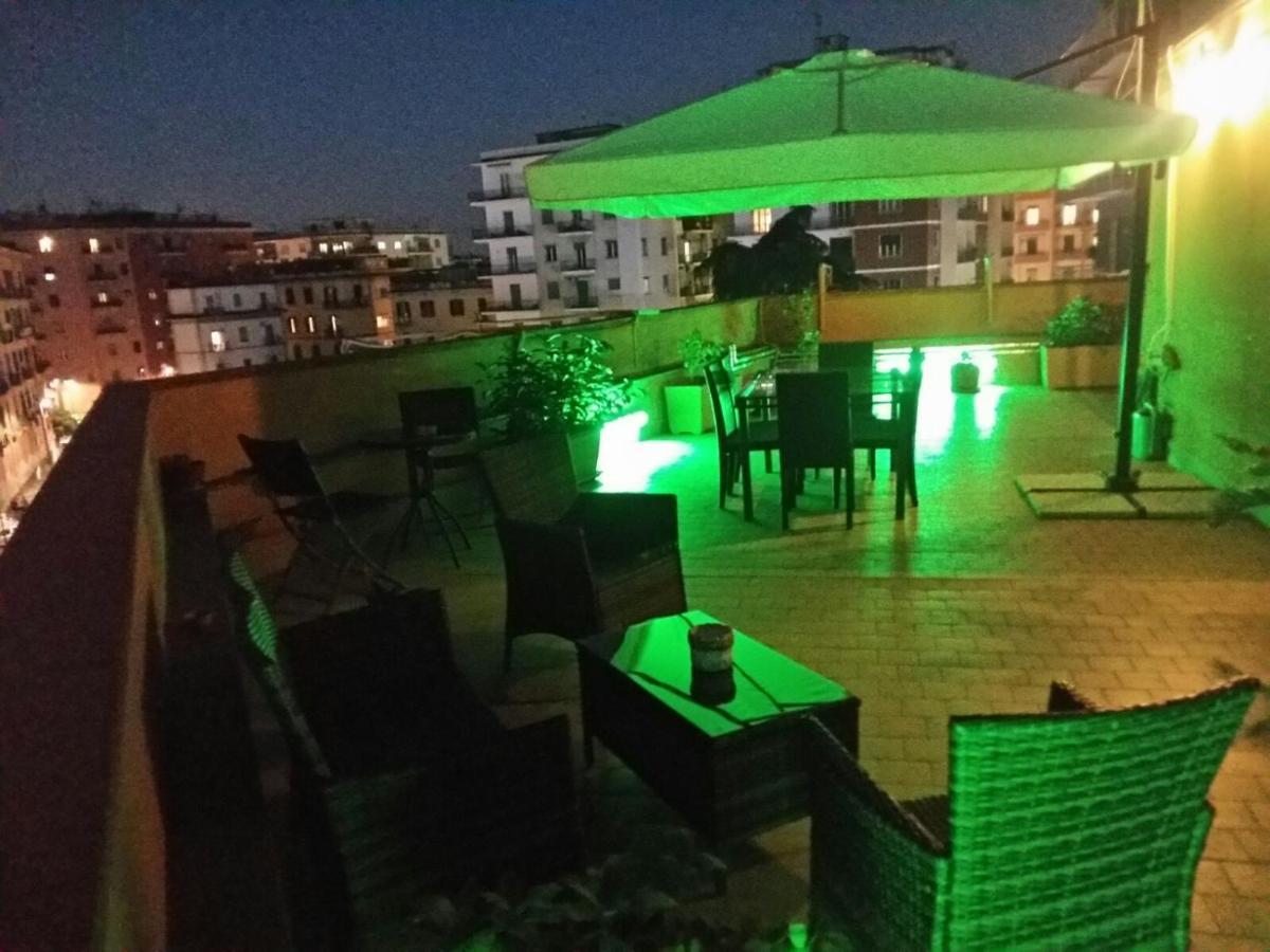 Tuanis Hotell Neapel Exteriör bild
