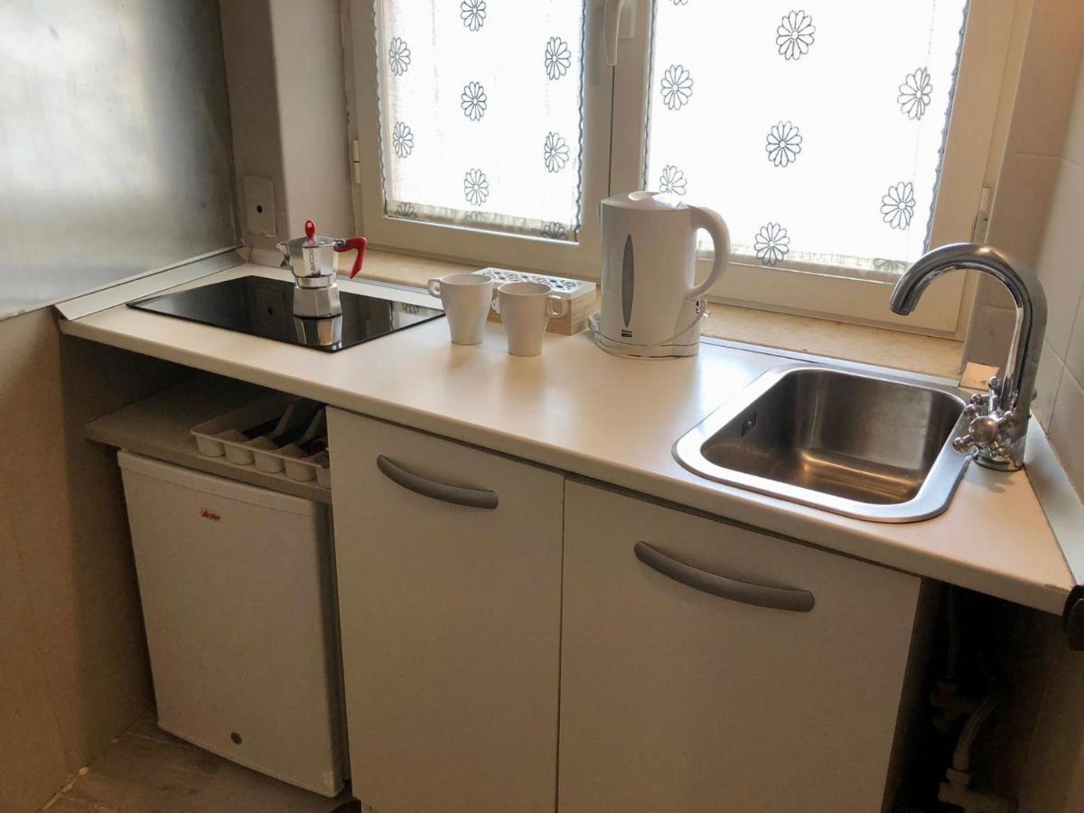 Tuanis Hotell Neapel Exteriör bild