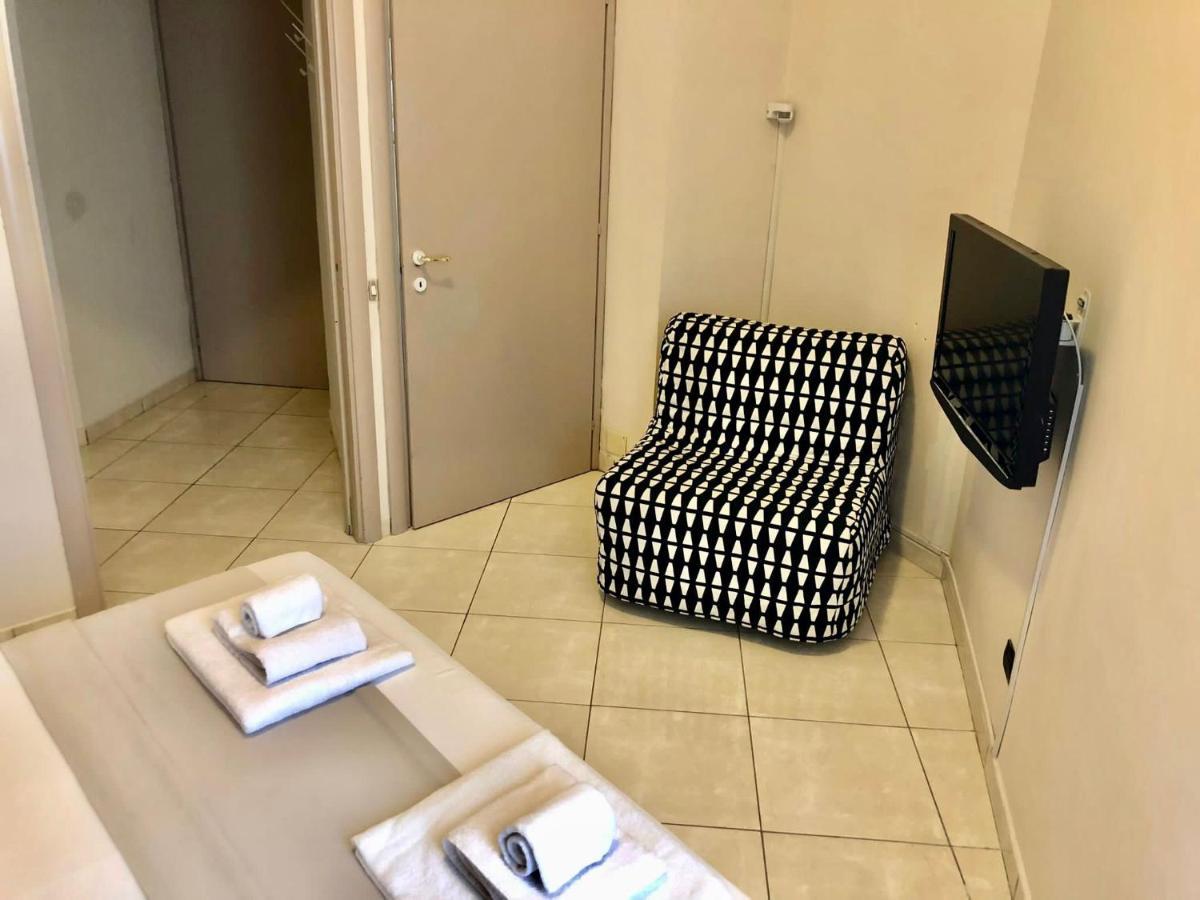 Tuanis Hotell Neapel Exteriör bild