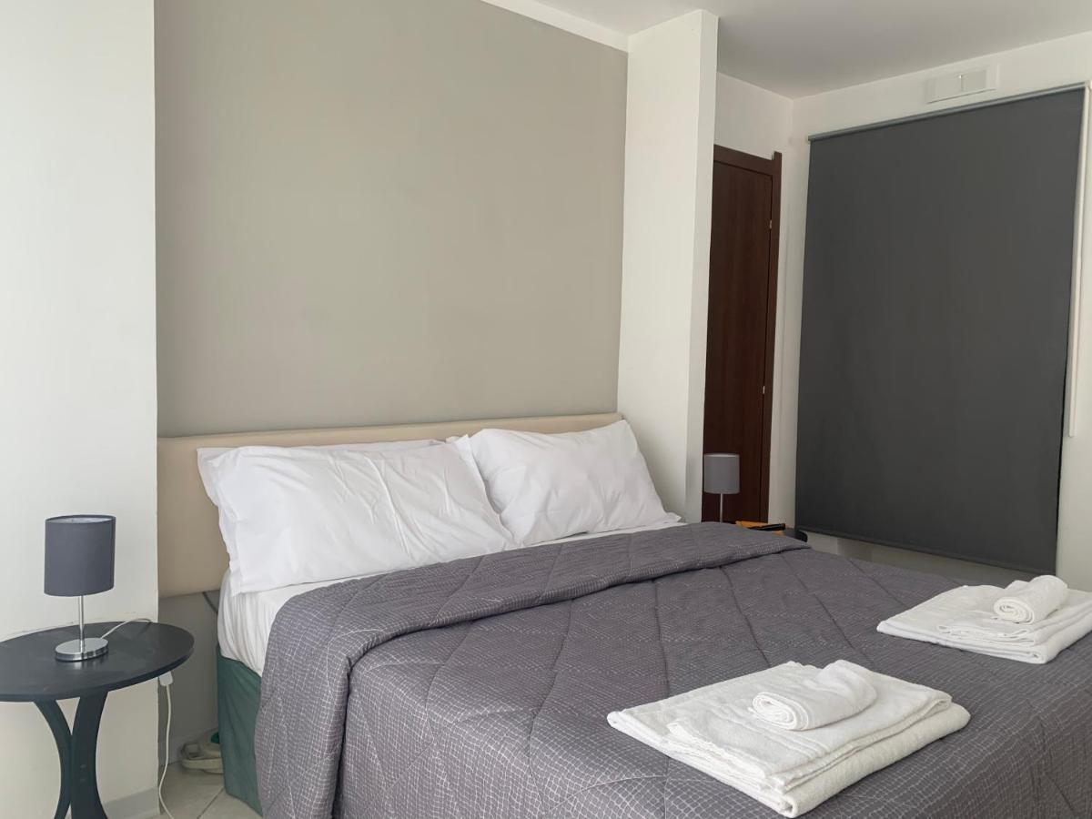 Tuanis Hotell Neapel Exteriör bild