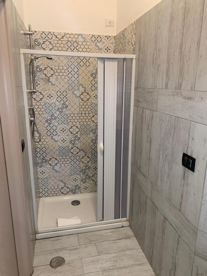 Tuanis Hotell Neapel Exteriör bild